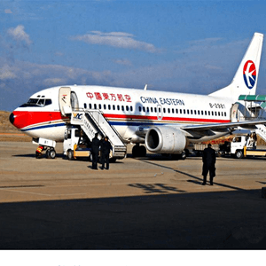 长沙机场空运航空快运业稳步发展的原因是什么？